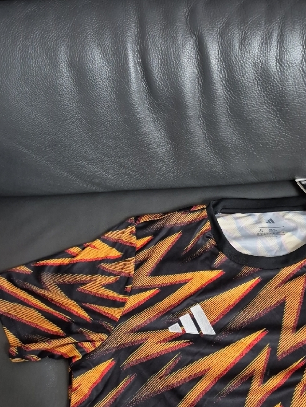 adidas Black Shirt with Red & Yellow Wave Print - Picture 4 of 7